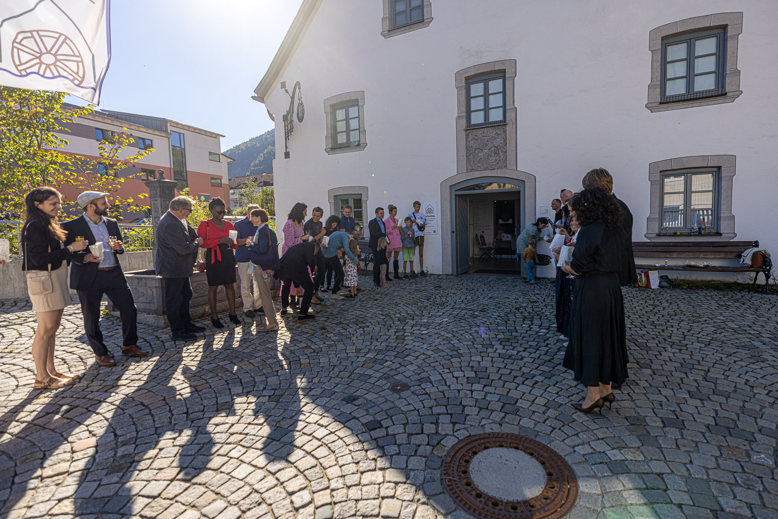 20230925154013 R5D 2104