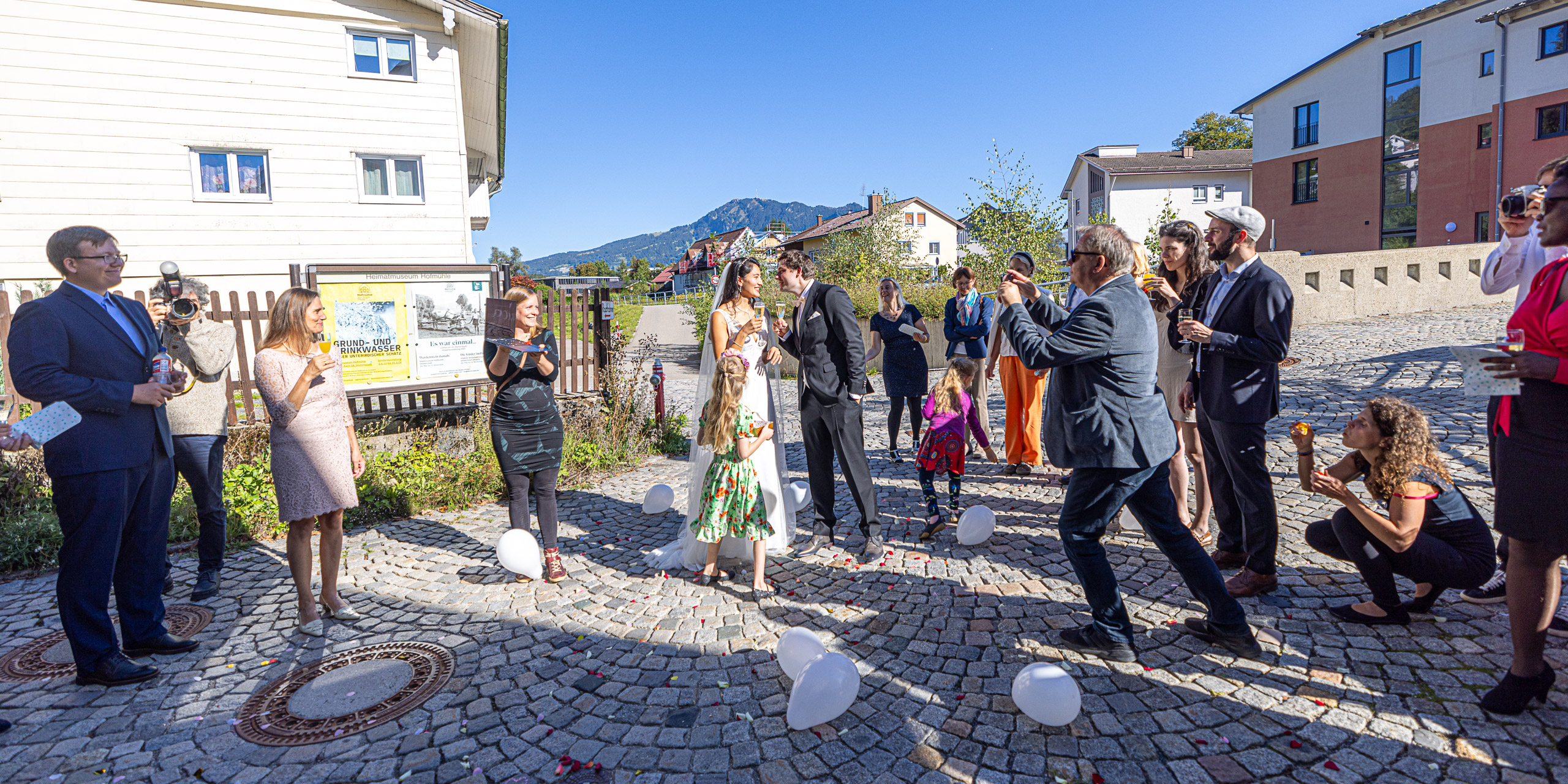 20230925154332 R5D 2205