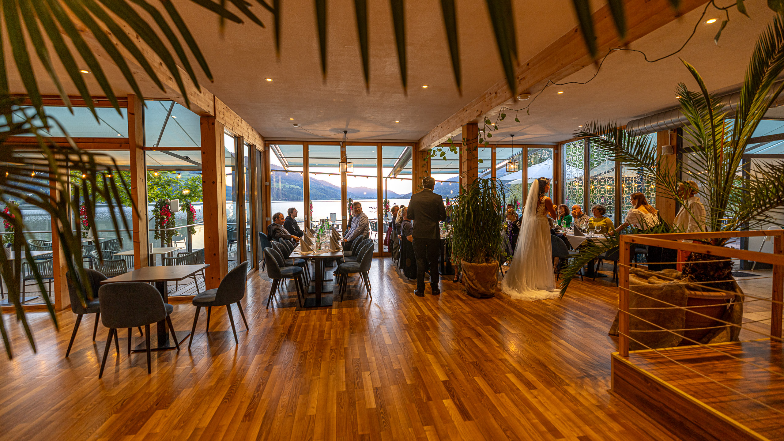 20230925190310 R5D 2792