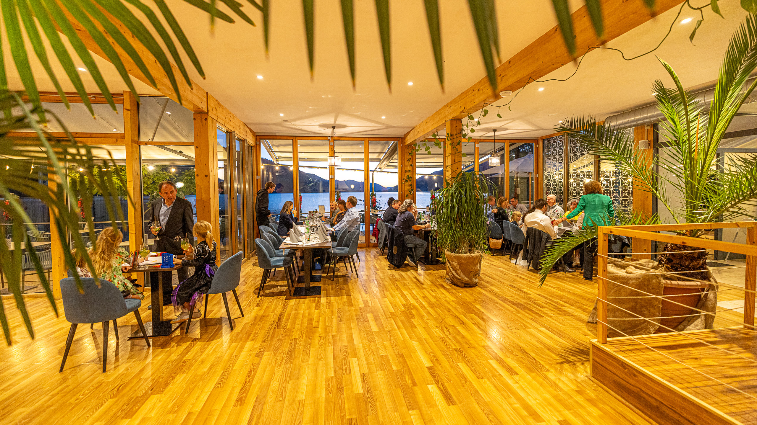 20230925193934 R5D 3156